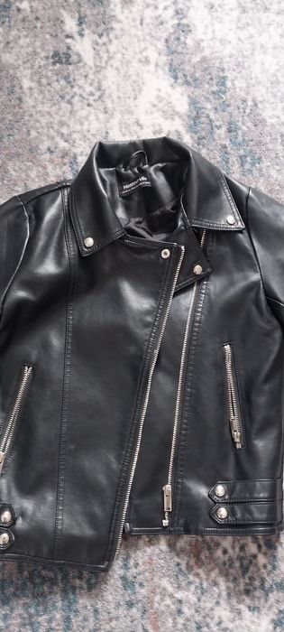 продам кожаную куртку