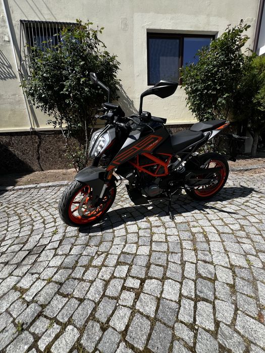 Vand/schimb(cu enduro/supermoto) KTM duke 125 2022 !!NOU!!