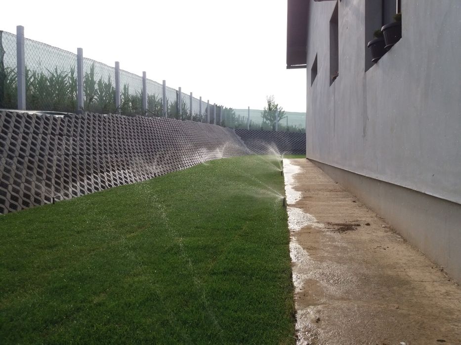 Sistem de irigatie automatizate si amenajari de gradini