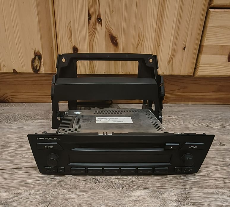 Оригинално радио за BMW E90 Е91 и Kia Sportage 3
