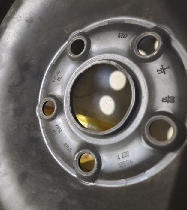 Set 4 anvelope all-season Goodyear + jante VW R15