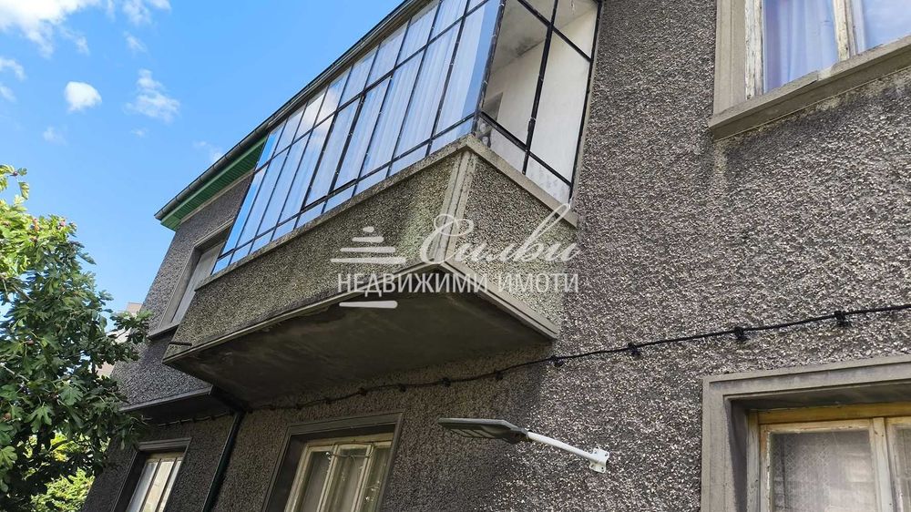 Продава се Къща в Шумен, Военно училище - 192 кв.м за 1875 €/кв.м - Снимка #9