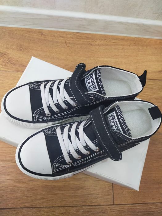 Кеды подростковые,новые