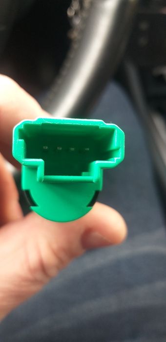 Vind  contact stop frina  nou citroen c5 diesel