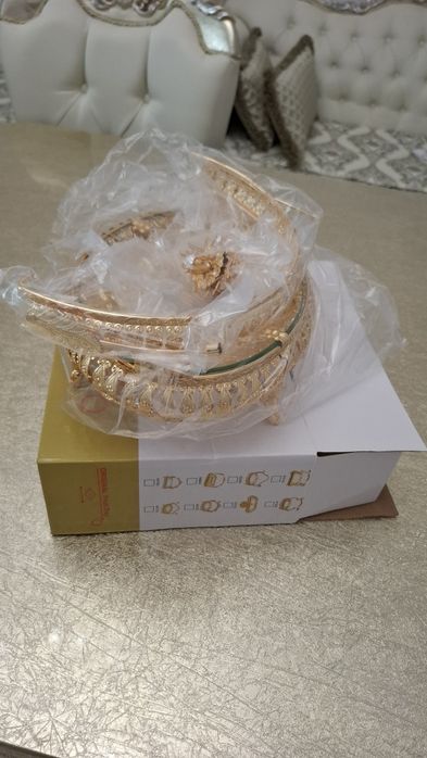 Продам фруктовницу в упаковке