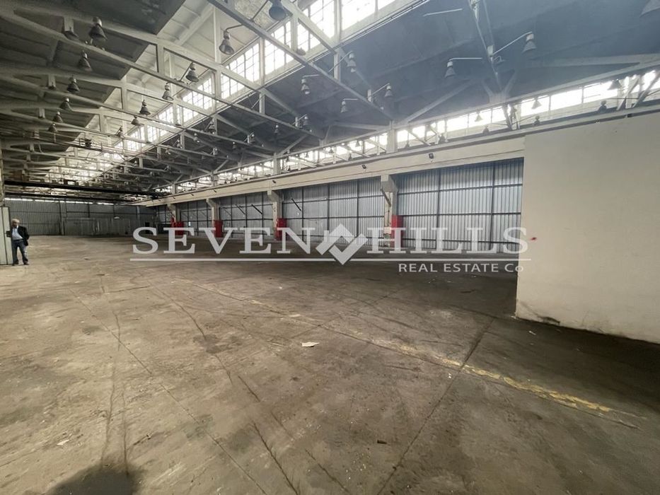 Дава се под наем Склад в Пловдив, Индустриална зона - Юг - 1080 кв.м за 2700 € - Снимка #3