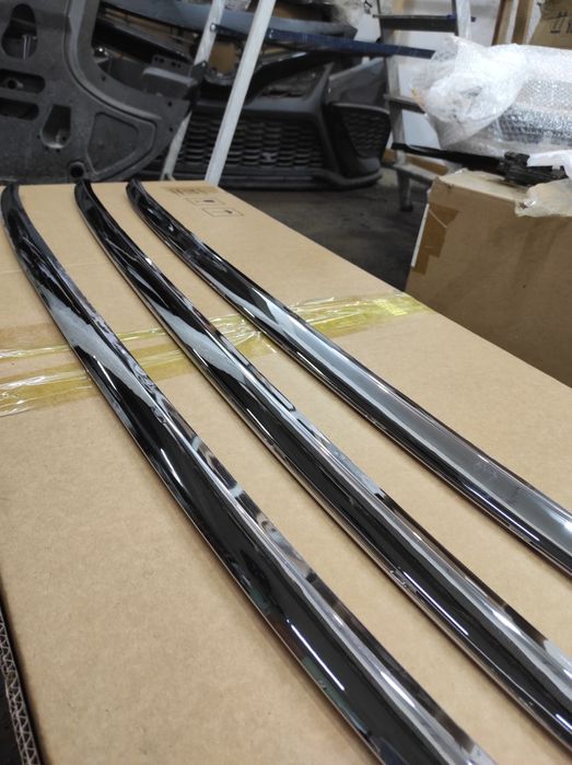 Молдинги Rav4 Highlander Camry