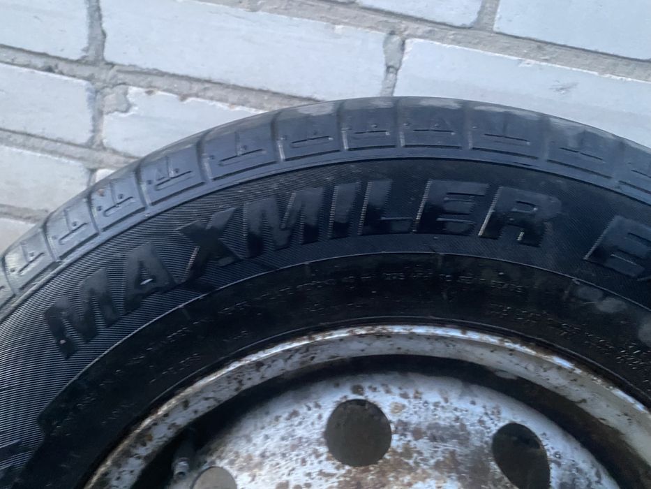 Продам шину Гудьер 205/65/15 С