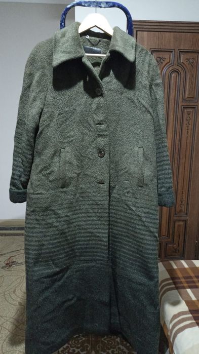 Женская одежда куртки, пальто