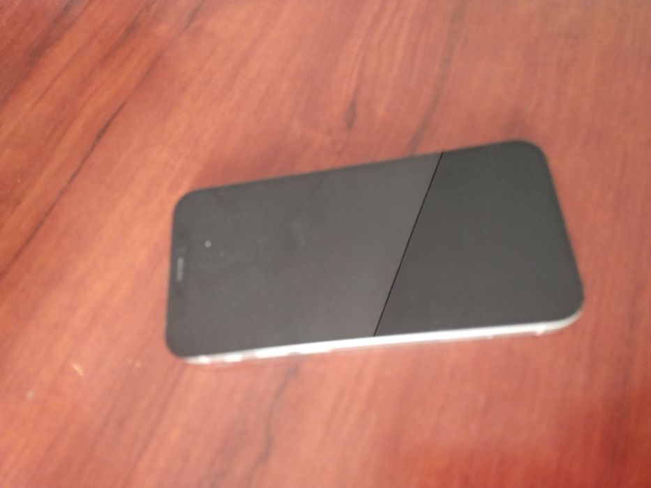 Iphone 11 на запчасти