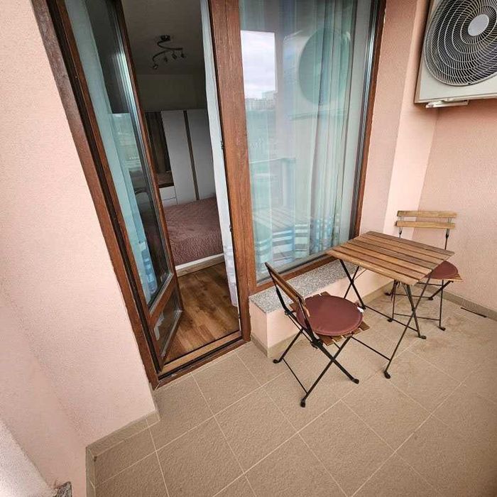 Двустаен ап. под наем в кв. Дървеница