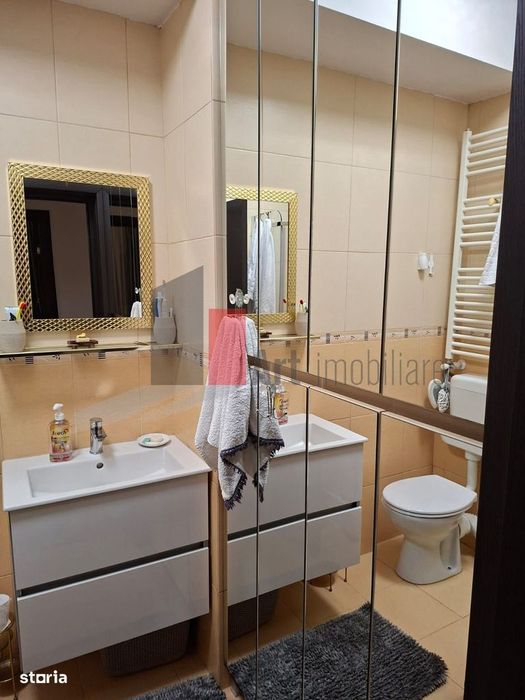 Vanzare  apartament 4 camere Str. Rezervelor Militari Residence