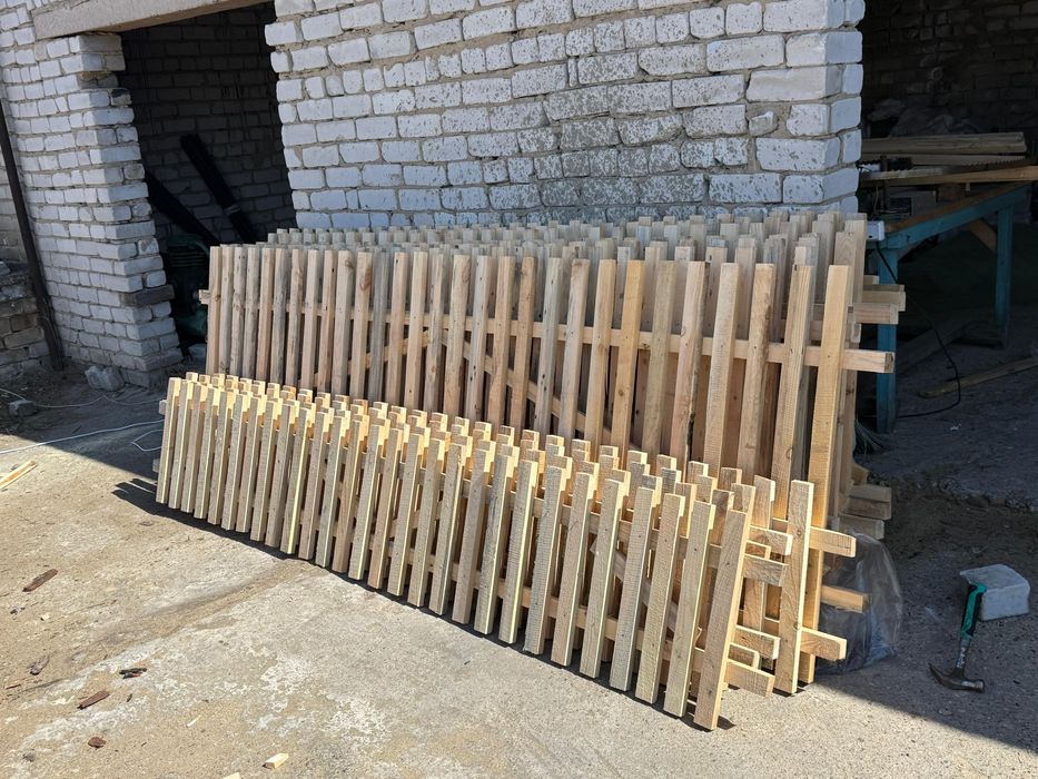 Пиломатериал,штакетники,туалеты