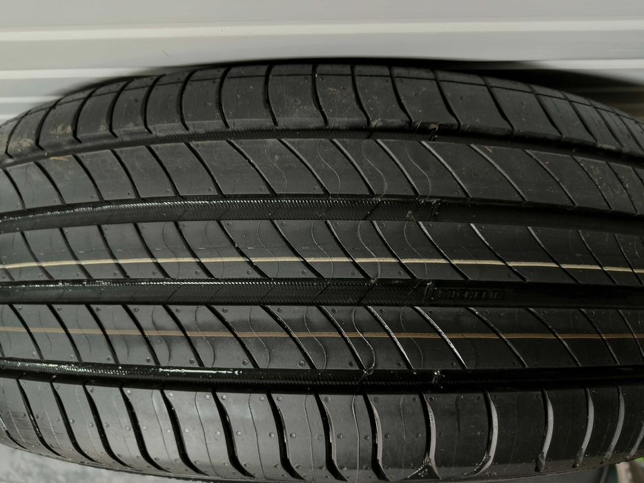 Anvelope Vara Michelin Primacy 4 215 65 17 103V 4 buc noi