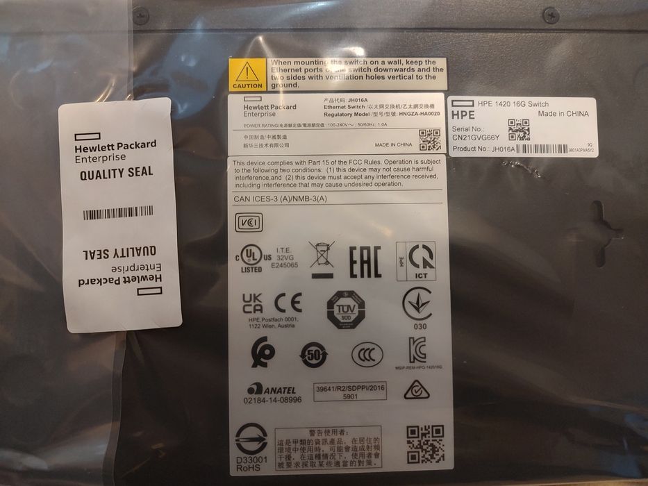 Switch HP 16 porturi