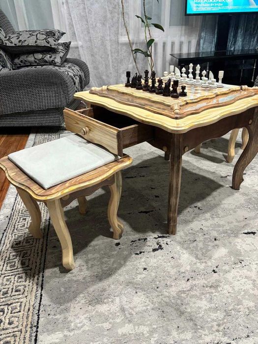 шахматный  стол ручной работы
