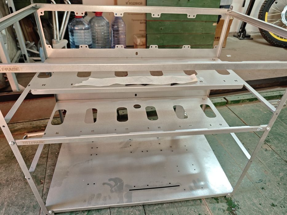 Каркас, риг для майнинг фермы