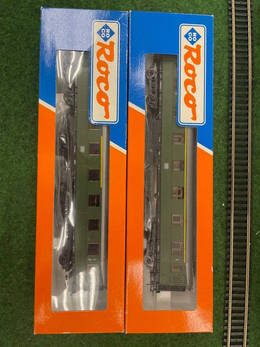 Вагон пътнически поща 4-осен Роко HO 1:87 влак ЖП модел кутия нов