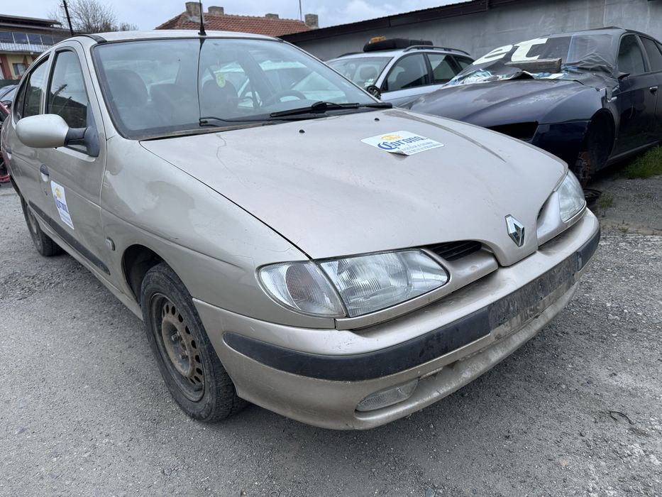 Reno Megan 1.6i 90hp 1997г На Части