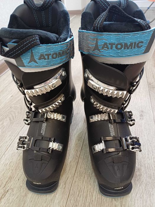 Ботинки горнолыжные ATOMIC р-р 39-40