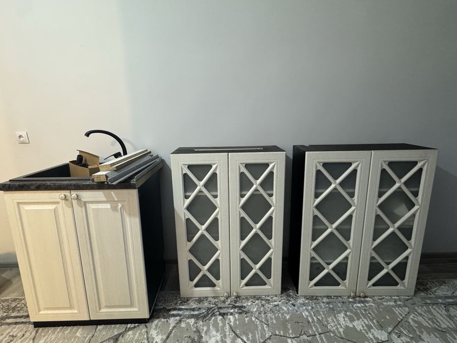 Продам кухонный гарнитур 150 тыс тг