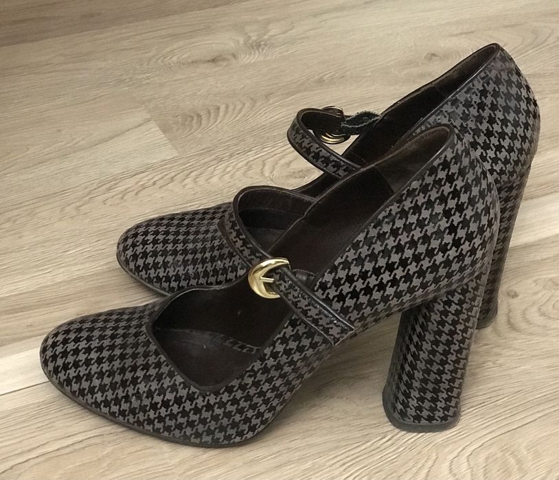 Туфли женские