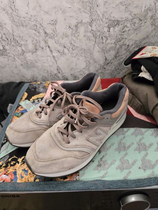 Продам кроссовки