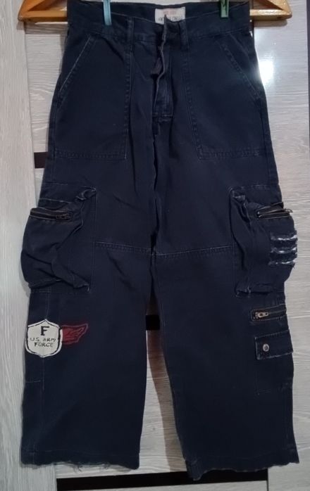 На мальчика джинсы