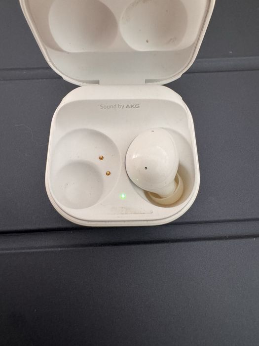 Samsung galaxy buds 2