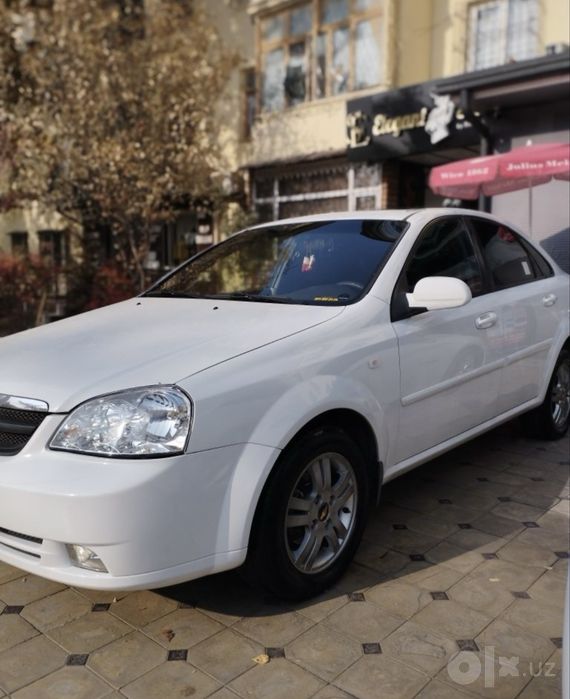 Продается chevrolet Lacetti 1.6 автомат