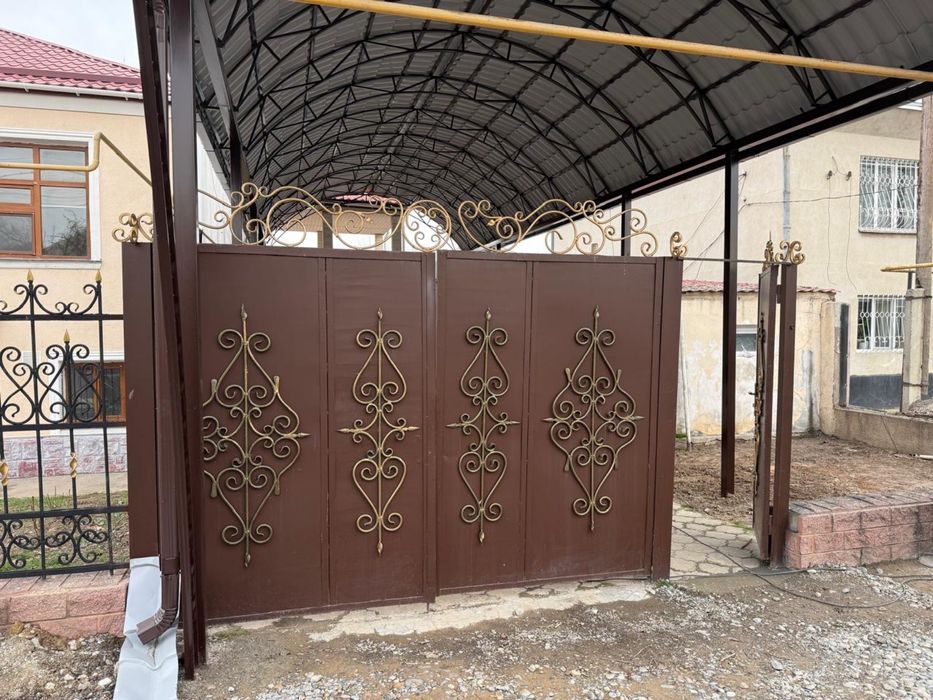 Ворота и кованные  ограждения
