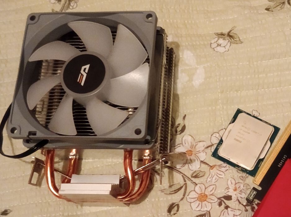 I3-12100F + кулер для охлаждения