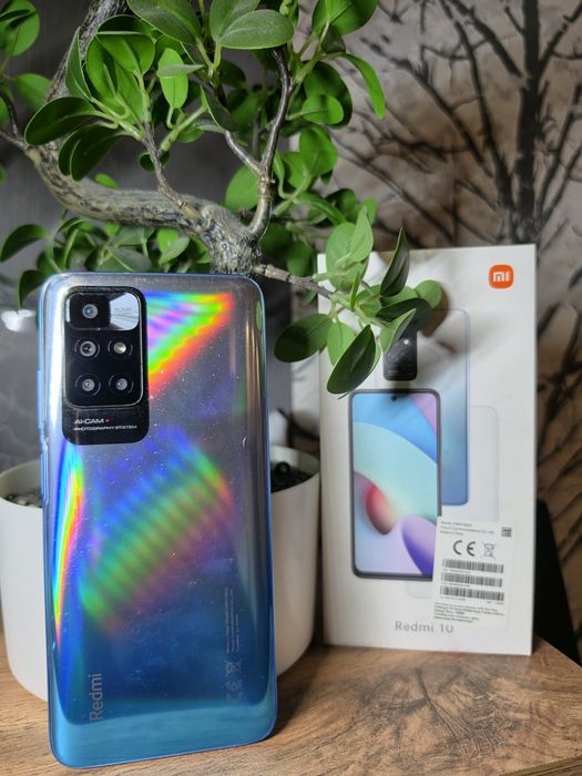 Продам телефон Redmi 10