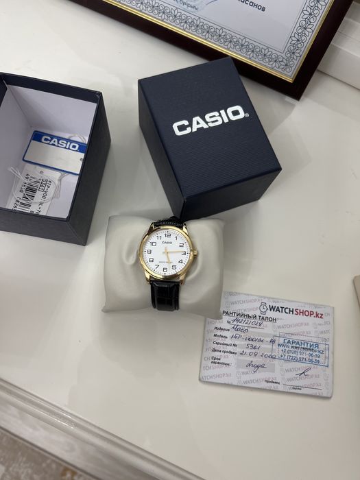 Сагаттар сатылады. Почти новый колданылмаган.