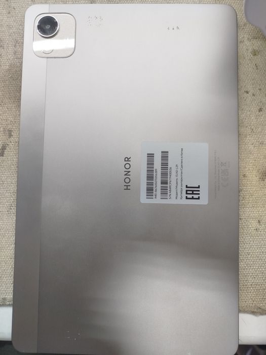 Honor Pad x9a plansheti