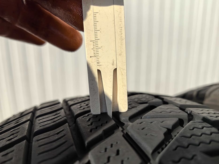 215/70/16 Кумхо ДОТ 2023 г - Със забележка !