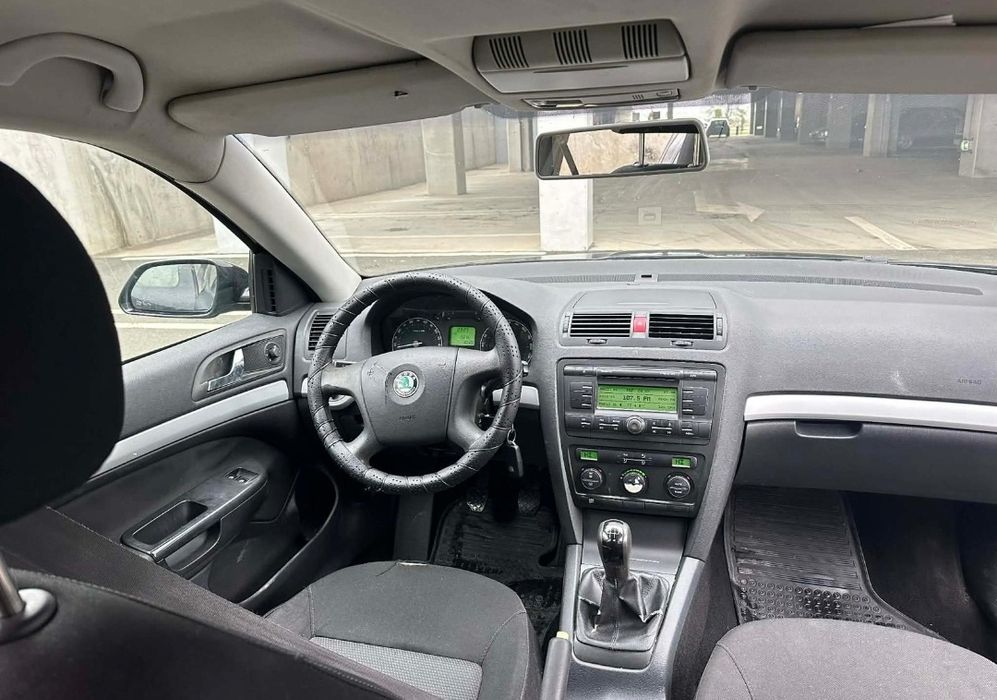 Vând skoda Octavia 2 motor 1.4