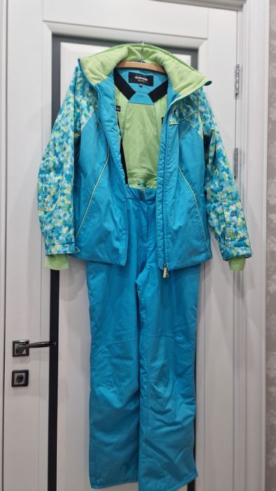 Продаётся ложный костюм