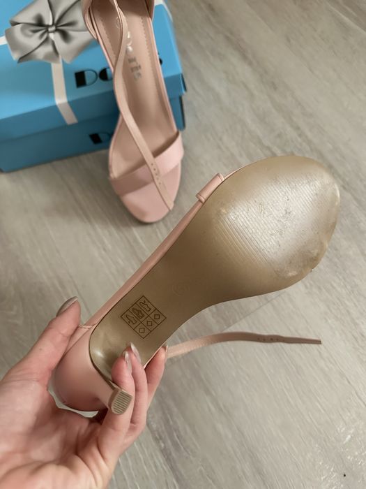 сандали 37 номер, обувки, боти Zara