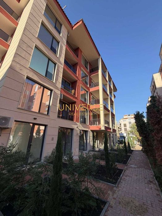 Продава се Двустаен апартамент в к.к. Слънчев бряг - 78 кв.м за 1154 €/кв.м - Снимка #8