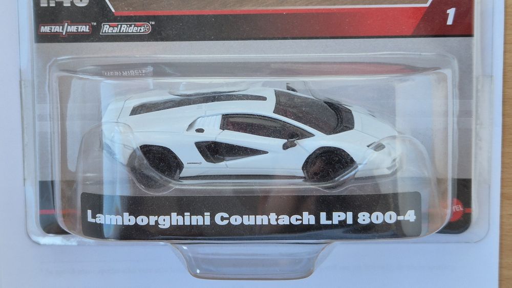 Lamborghini Countach Hotwheels 1:43