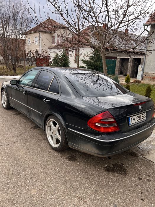 MERCEDES-BENZ E-Class 2004 — imagine 2