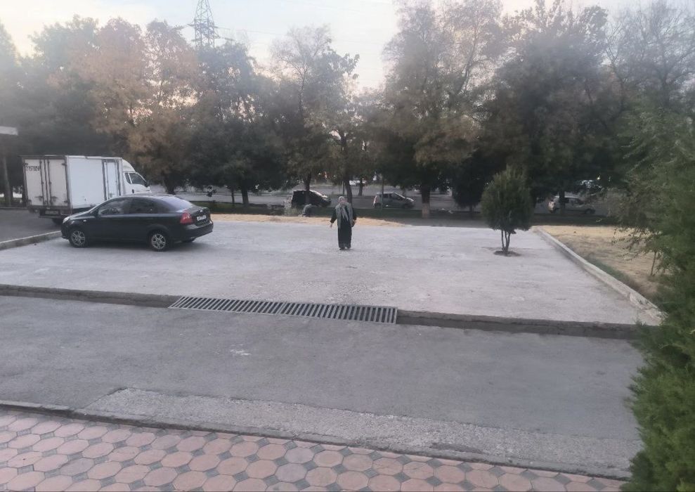 Ахмад Дониш нежилое помещение 85кв.м готовая аптека срочно