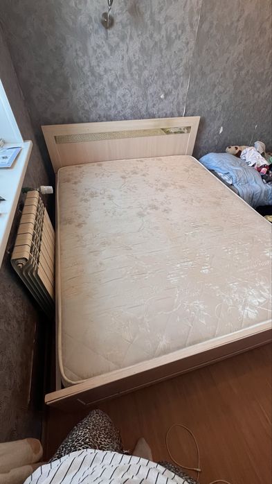 Кровать двухспальный