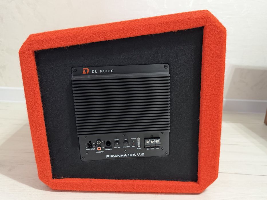 Продам сабвуфер DL piranha 12 a