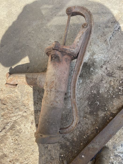 Ръчна помпа за вода