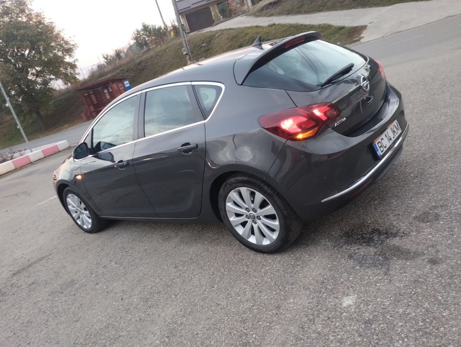 Opel astra j 2015