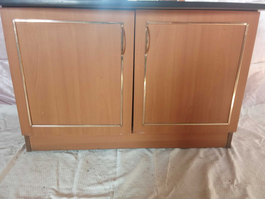 Тумба с зеркалом