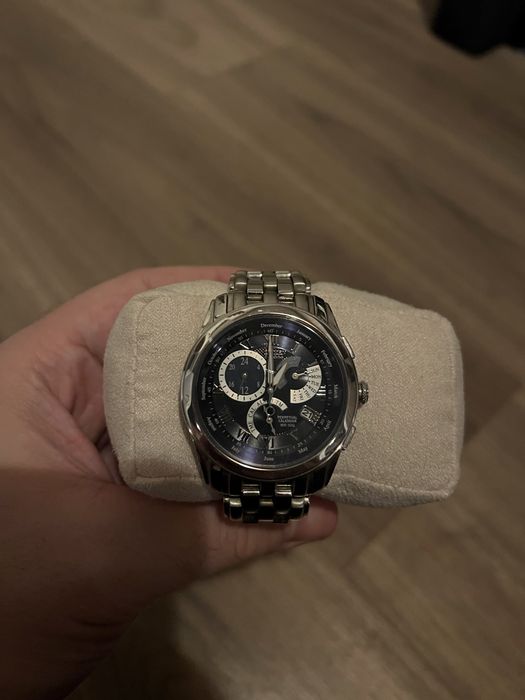 Ceas Citizen Eco Drive Calibre 8700 Perpetual Calendar