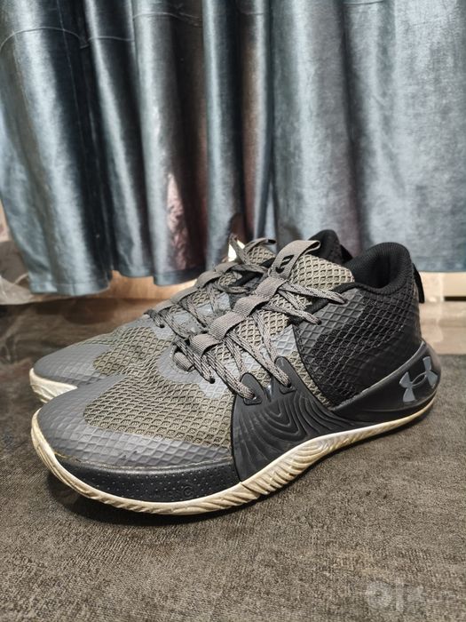 Оригинальные кроссовки Under Armour